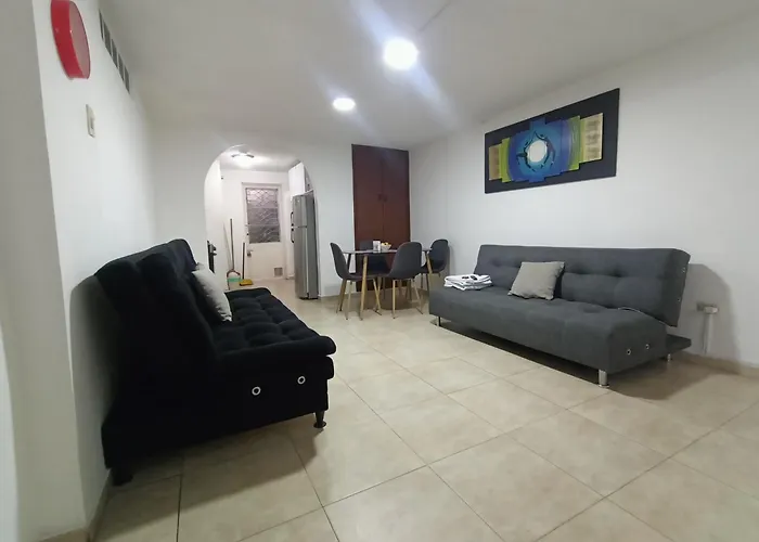 Bonito Aparta Estudio Central